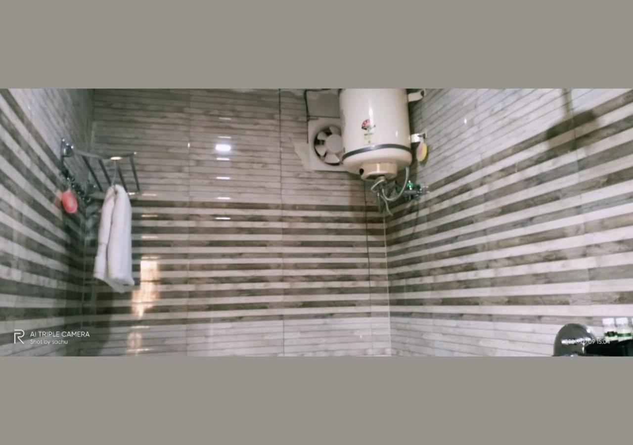 Bamboo Junction Resort - Kanatal, Valley & Mountain View Данаулти Екстериор снимка