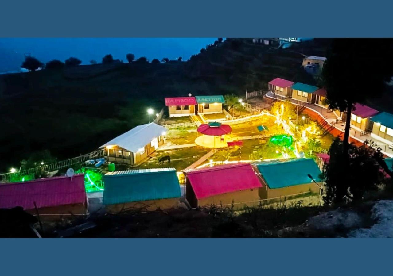 Bamboo Junction Resort - Kanatal, Valley & Mountain View Данаулти Екстериор снимка
